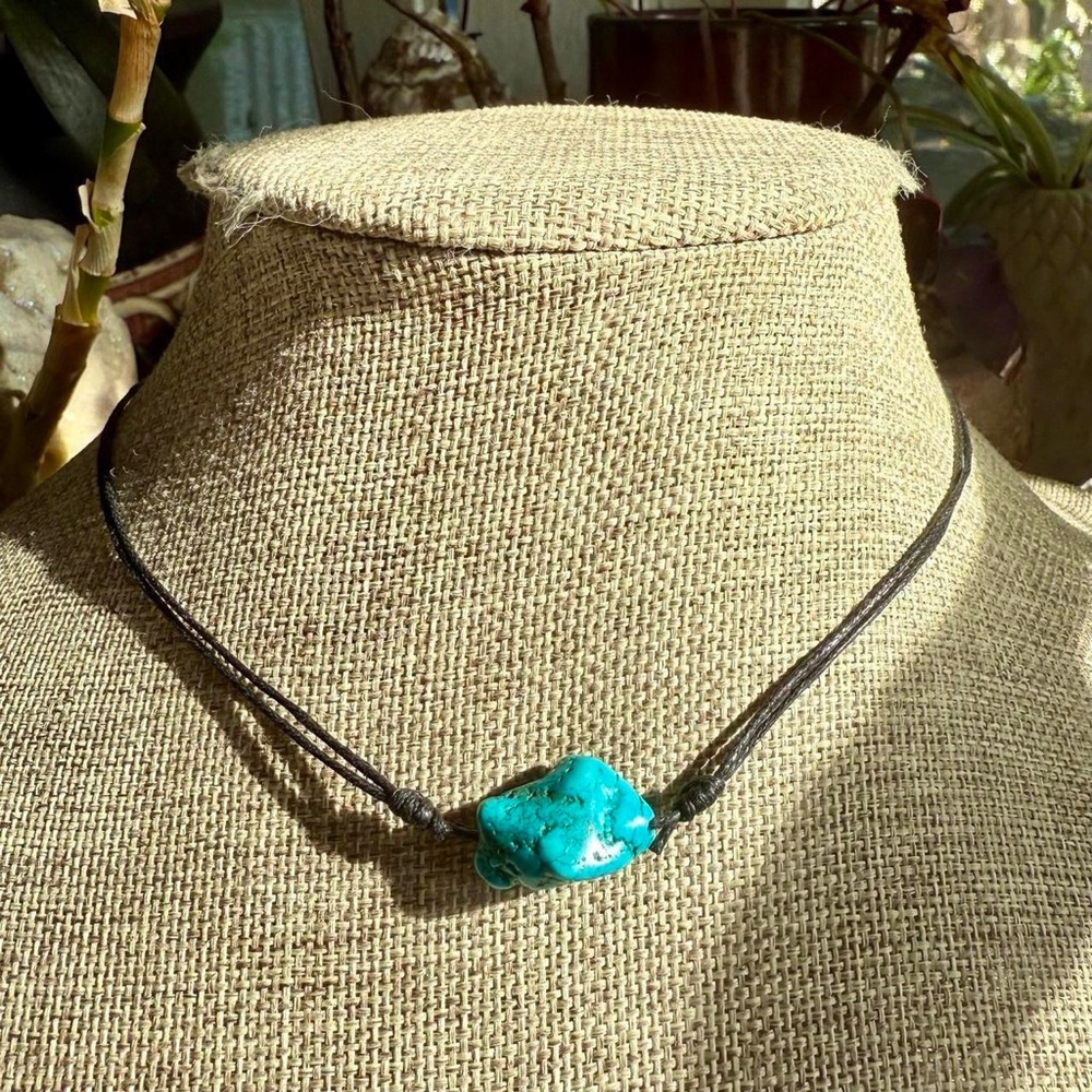Howlite boho choker - Picture 2 of 3